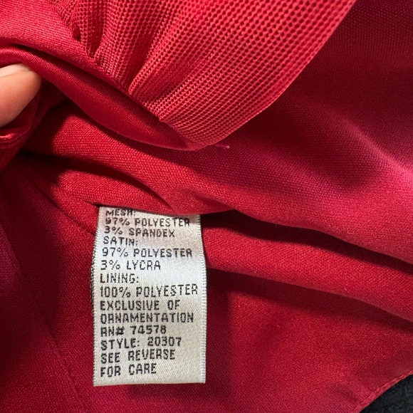 Cache Red Lace Trim Top - Picture 7 of 8